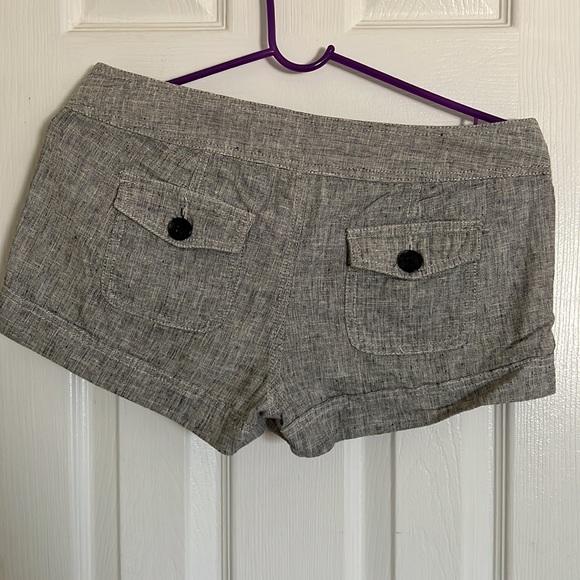 Short Shorts - Picture 2 of 5